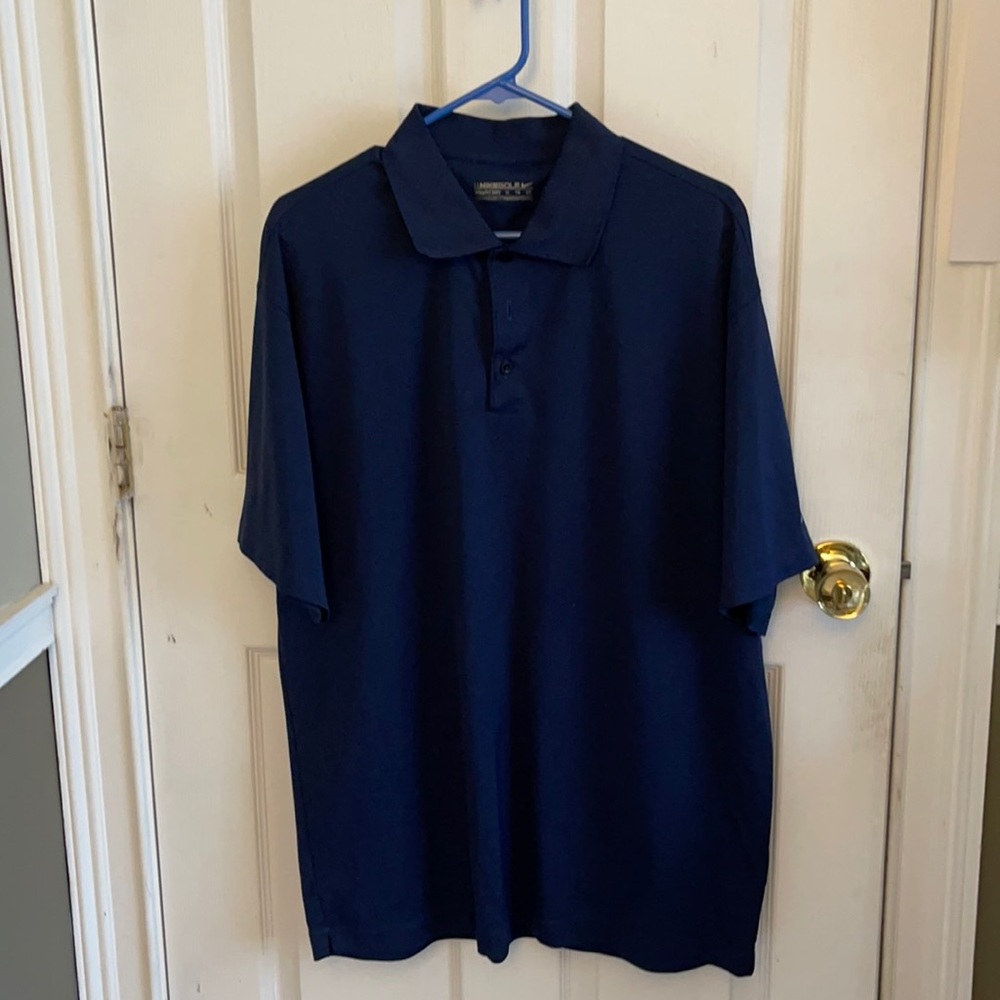 Men’s Nike golf shirt